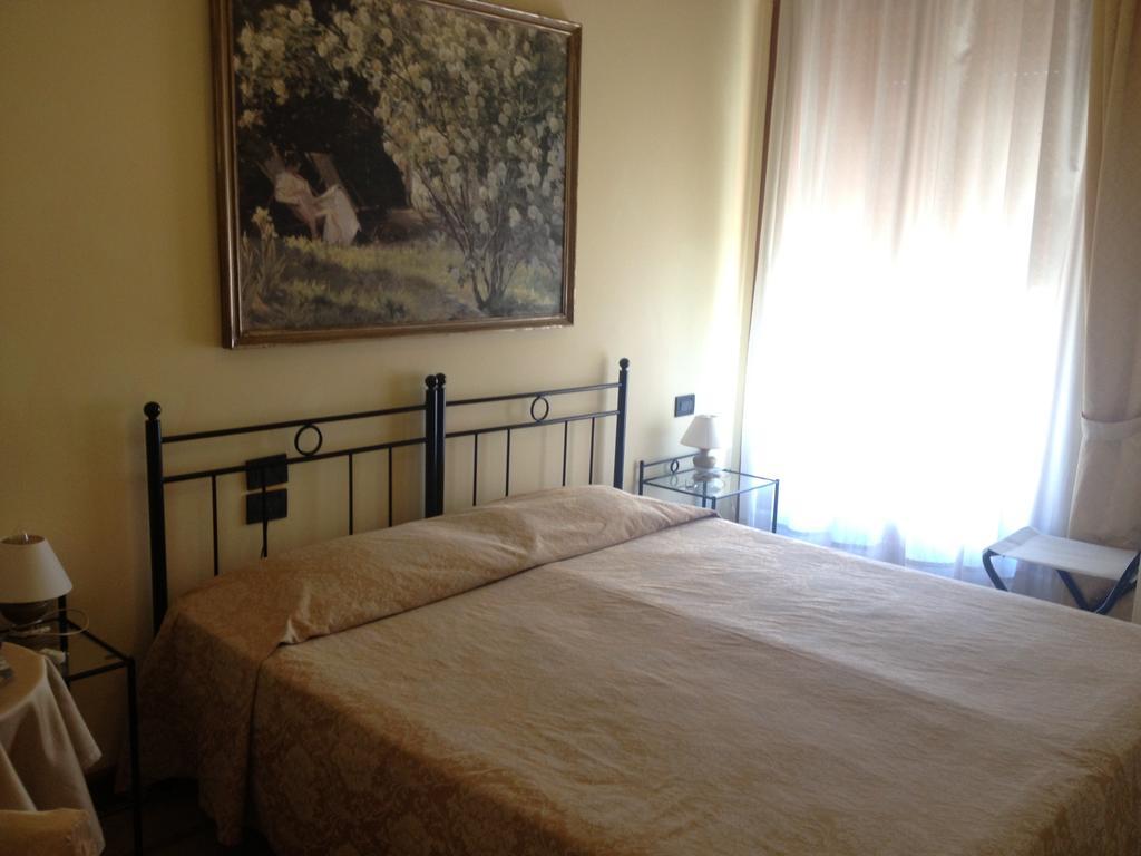 Gasthuis Alloggi Agli Artisti 2*